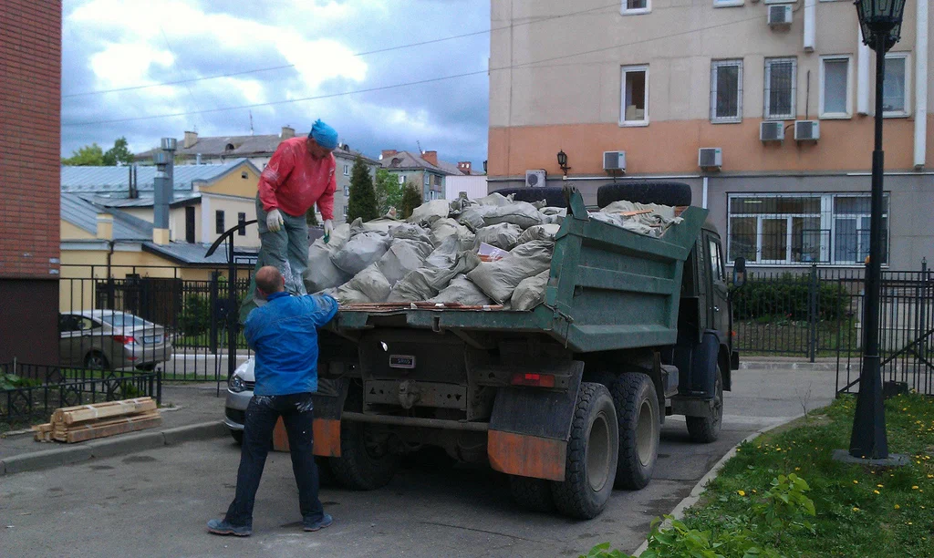 Вывоз строительного мусора в Москве от 1692 руб. – ПроМусор