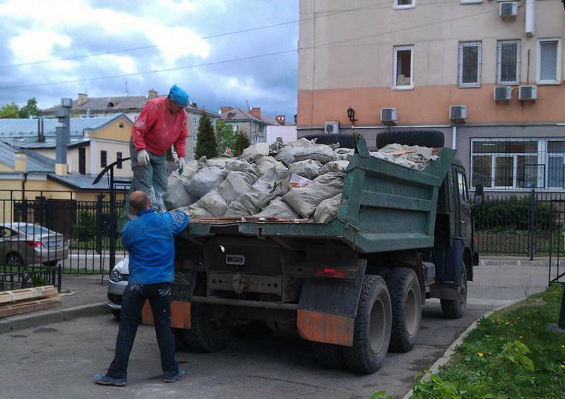 Вывоз мусора из новостройки в Москве – ПроМусор, контейнеры, уборка и грузчики от 2221 руб