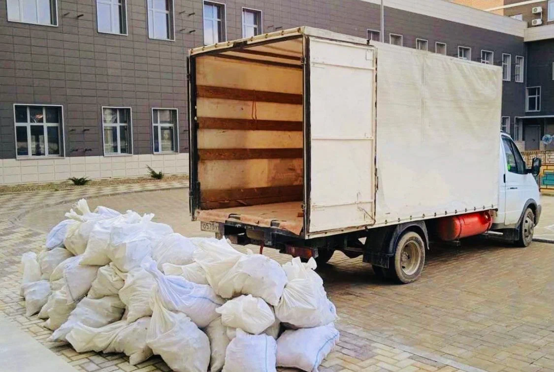 Вывоз строительного мусора из новостроек в Москве в октябре