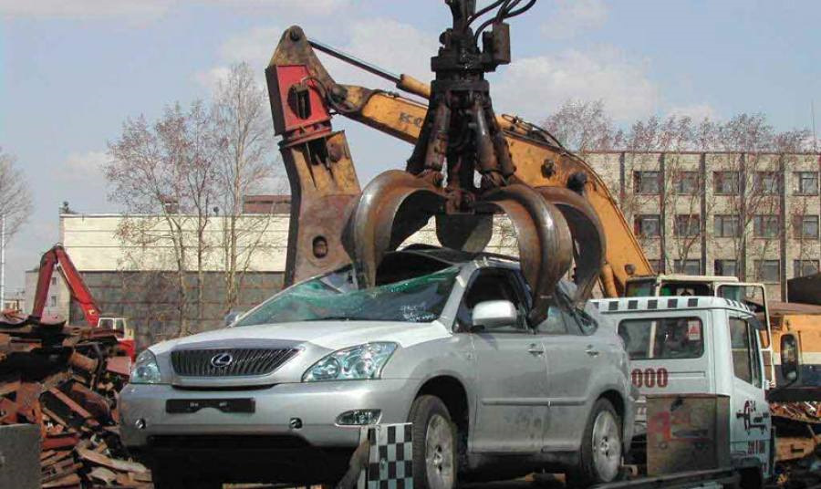 Вывоз старых автомобилей на утилизацию в Москве в октябре