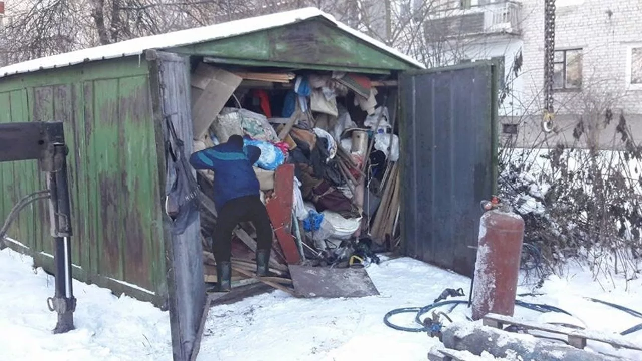 Вывоз мусора из гаража с гарантией чистоты в Москве в октябре